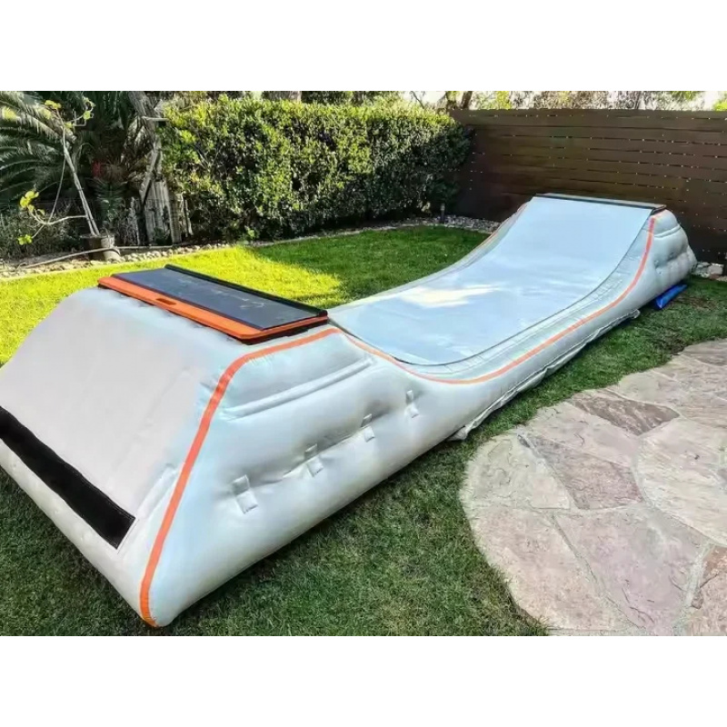 Factory Inflatable U-Board Ram - Sports Equipment Rental avis et prix